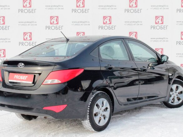 2016 Hyundai Solaris I Рестайлинг, чёрный - вид 1