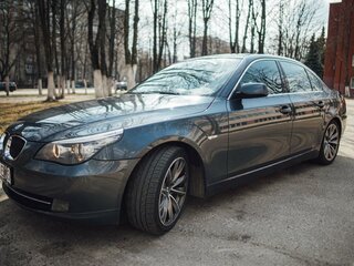 2008 BMW 5 серии 525i V (E60/E61) Рестайлинг, серый, 2500000 рублей, вид 2