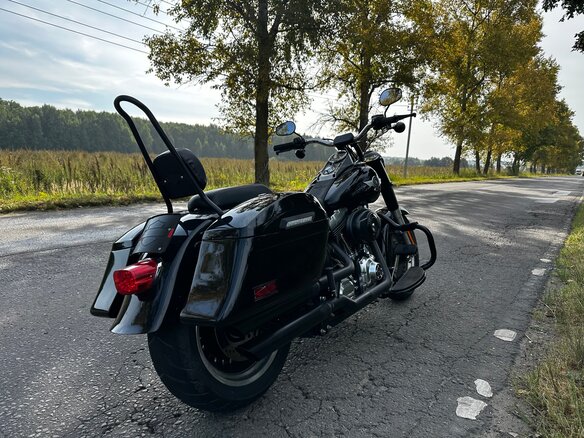 2010 Harley-Davidson Fat Boy, чёрный, 999000 рублей - вид 16