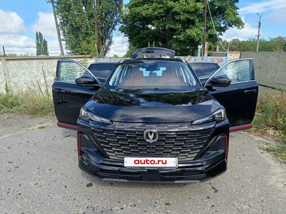 2023 Changan CS55 Plus II, чёрный, 1900000 рублей - вид 1