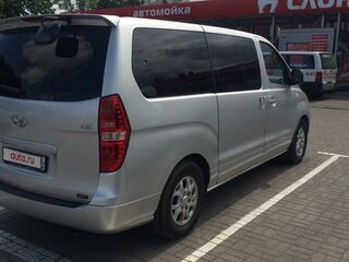2009 Hyundai Grand Starex I, серебристый, 1250000 рублей, вид 3