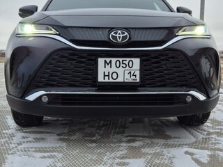 2020 Toyota Harrier IV (XU80), чёрный, 3690000 рублей, вид 1