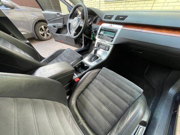 2010 Volkswagen Passat B6, чёрный, 950000 рублей - вид 12