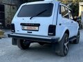 2011 Lada (ВАЗ) 2121 (4x4) I Рестайлинг, белый, 450000 рублей - вид 3