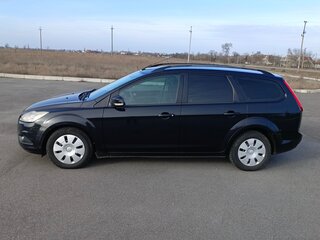 2009 Ford Focus II Рестайлинг, чёрный, 990000 рублей, вид 4
