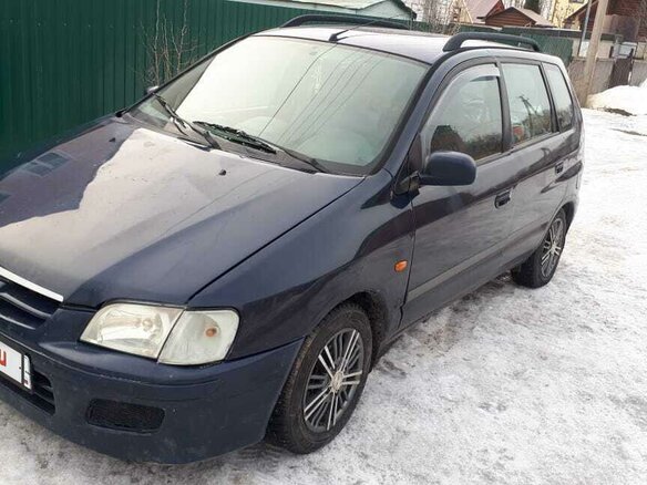 1999 Mitsubishi Space Star I, синий