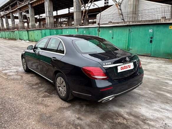 2016 Mercedes-Benz E-Класс 200 V (W213, S213, C238), зелёный, 3500000 рублей - вид 6