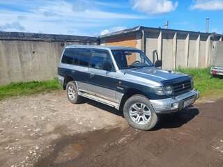 1999 Mitsubishi Pajero II Рестайлинг, серебристый, 520000 рублей, вид 3