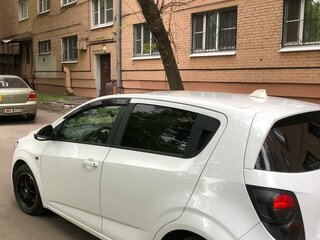 2012 Chevrolet Aveo II, белый, 700000 рублей, вид 3