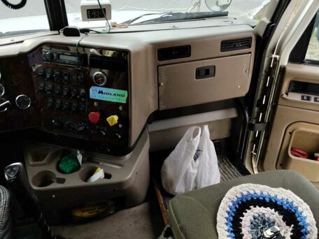 2004 International 9000 Series, белый, 1800000 рублей, вид 5