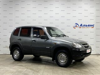 2011 Chevrolet Niva I Рестайлинг, серый, 480000 рублей, вид 3