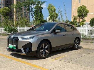 2023 BMW iX xDrive40 I (I20), серый, 6000226 рублей, вид 1