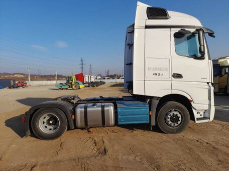 2023 Mercedes-Benz Actros, белый, 14300000 рублей, вид 5
