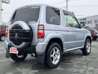 2012 Mitsubishi Pajero Mini II, серебристый, 525000 рублей, вид 2