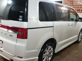 2009 Mitsubishi Delica D:5 I, белый, 1350000 рублей, вид 1