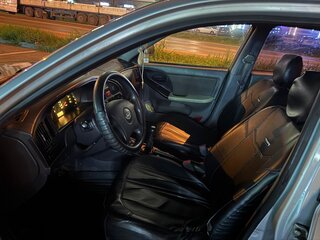 2005 Hyundai Elantra III (XD2) Рестайлинг, серебристый, 210000 рублей, вид 3
