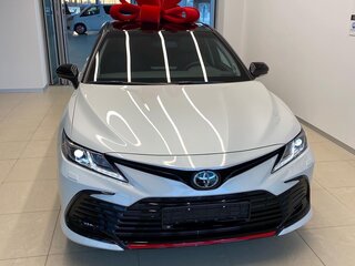 2021 Toyota Camry VIII (XV70) Рестайлинг, белый, 5850000 рублей, вид 1