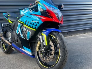 2011 Suzuki GSX-R 1000, голубой, 850000 рублей, вид 4
