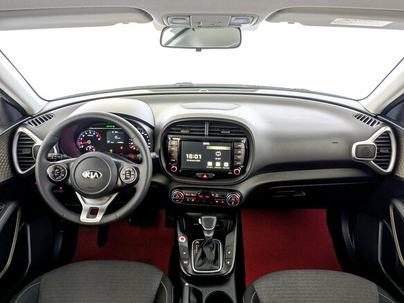 2021 Kia Soul III, белый, 1820000 рублей - вид 13