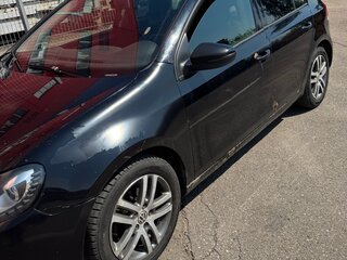 2011 Volkswagen Golf VI, чёрный, 500000 рублей, вид 2