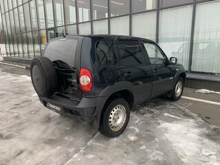 2013 Chevrolet Niva I Рестайлинг, чёрный, 500000 рублей, вид 4