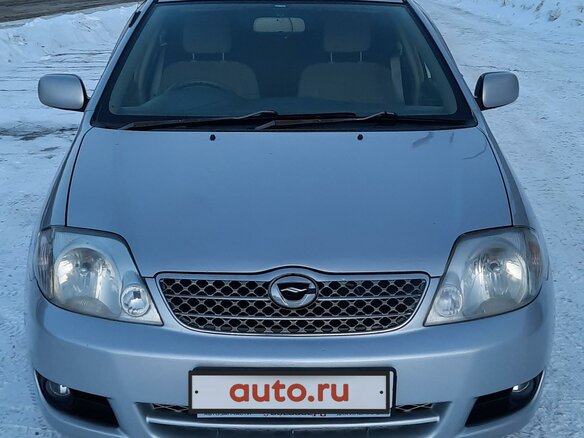 2001 Toyota Corolla Fielder IX (E120, E130), серебристый, 650000 рублей - вид 1