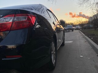 2013 Toyota Camry VII (XV50), чёрный, 1550000 рублей, вид 4
