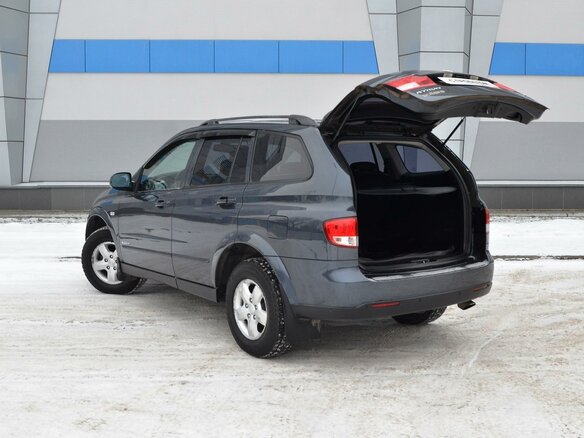 2012 SsangYong Kyron 6-speed I Рестайлинг, серый - вид 4
