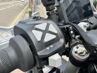 2023 Husqvarna Norden 901, синий, 1799999 рублей, вид 4