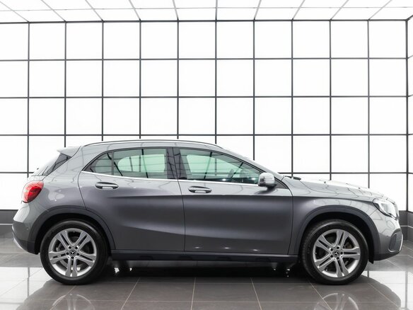 2017 Mercedes-Benz GLA 250 I (X156) Рестайлинг, серый - вид 5