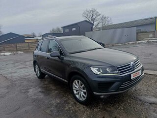 2016 Volkswagen Touareg II Рестайлинг, серый, 3250000 рублей, вид 4