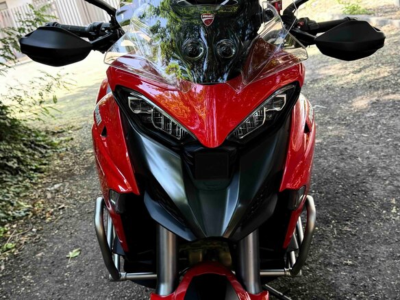 2022 Ducati Multistrada V4, красный, 2300000 рублей - вид 1
