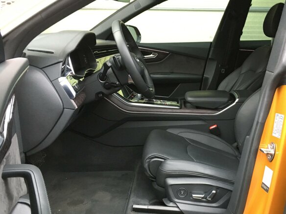2018 Audi Q8 55 TFSI I (4M), оранжевый - вид 9
