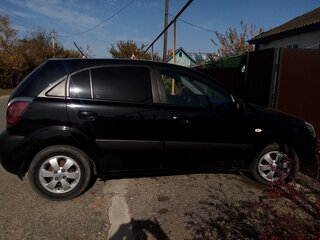 2006 Kia Rio II, чёрный, 400000 рублей, вид 2