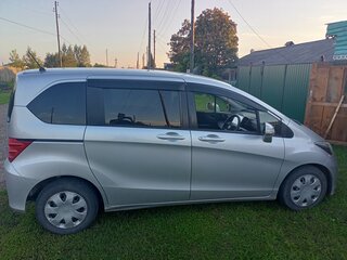 2011 Honda Freed I, серый, 1050000 рублей, вид 5