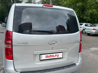 2010 Hyundai H-1 6-speed II, серебристый, 1250000 рублей, вид 5