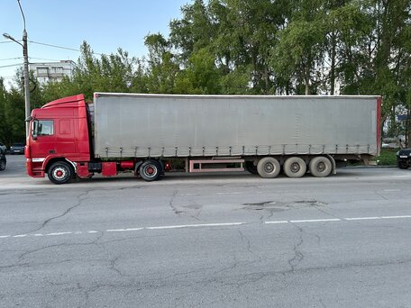 1996 DAF 95, красный, 2200000 рублей, вид 3