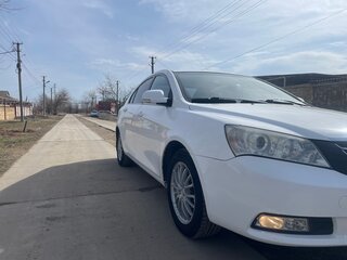 2013 Geely Emgrand EC7, белый, 695000 рублей, вид 3