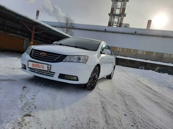 2012 Geely Emgrand, белый - вид 2