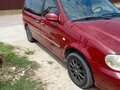2005 Kia Carnival I Рестайлинг, красный, 550000 рублей - вид 3