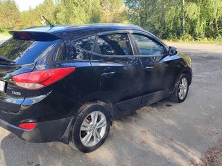 2011 Hyundai ix35 I, чёрный, 900000 рублей, вид 4