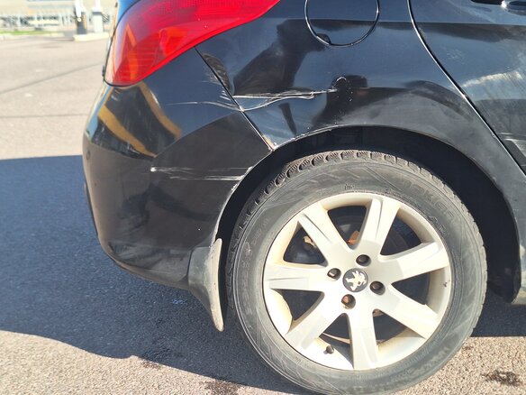 2011 Peugeot 308 I, чёрный, 480000 рублей - вид 10