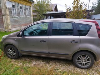 2012 Nissan Note I Рестайлинг, бежевый, 820000 рублей, вид 4