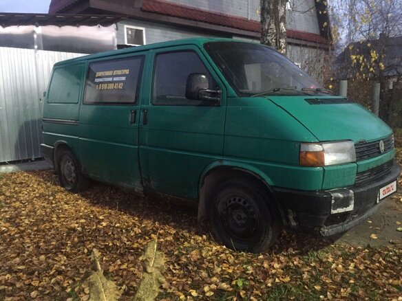 1992 Volkswagen Transporter T4, зелёный - вид 1