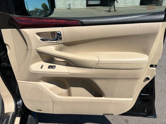 2011 Lexus LX 570 III, чёрный, 4190000 рублей - вид 18