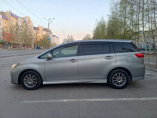 2011 Toyota Wish II, серый, 1200000 рублей, вид 4
