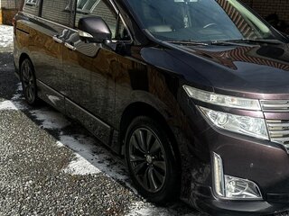 2010 Nissan Elgrand III (E52), чёрный, 2250000 рублей, вид 4