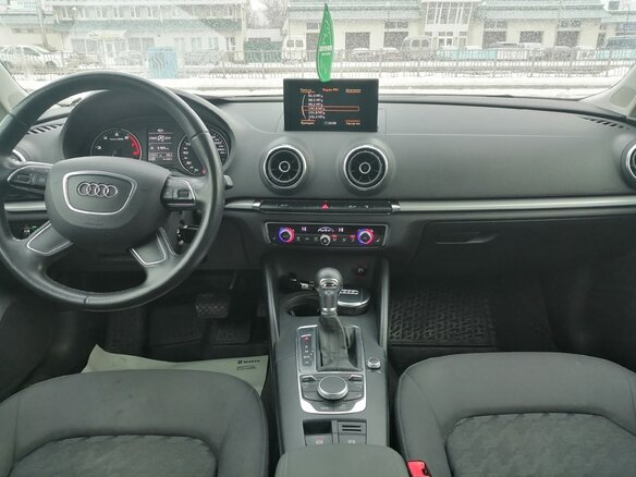 2014 Audi A3 III (8V), белый - вид 5