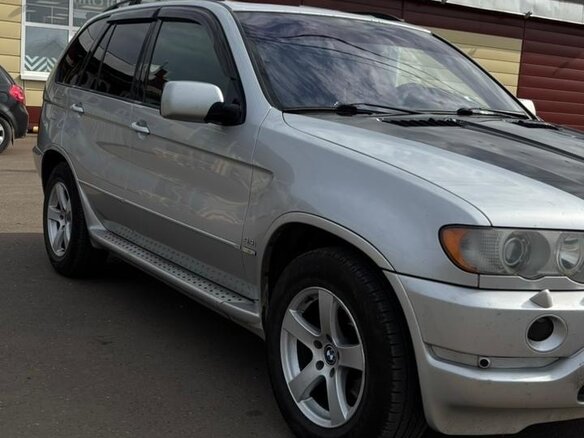 2000 BMW X5 4.4i I (E53), серебристый, 780000 рублей - вид 4