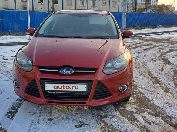 2012 Ford Focus III, красный, 857000 рублей - вид 3